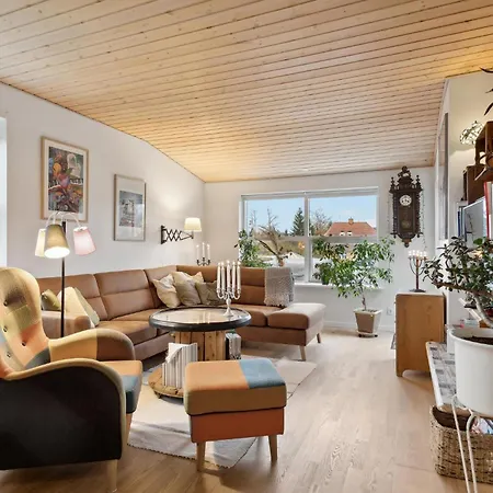 Ferienhaus Lovely In Faxe Ladeplads With Wifi